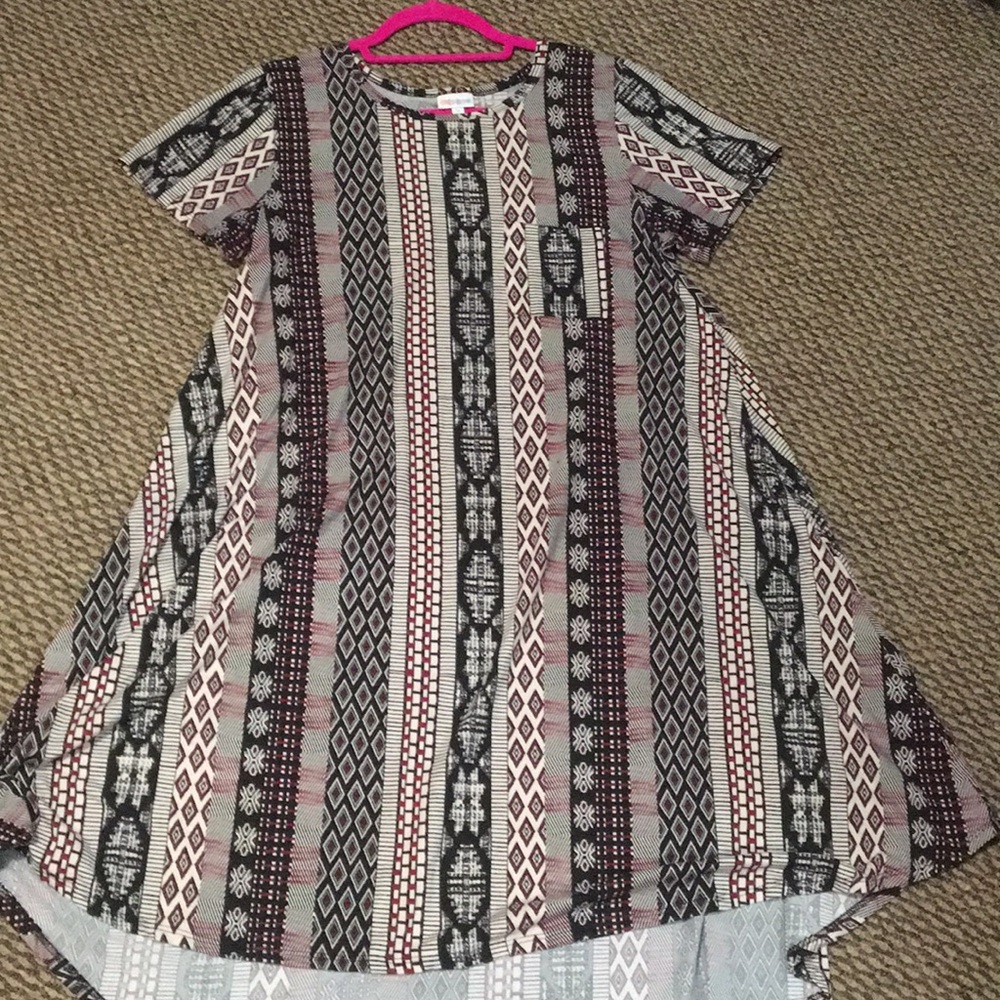 LuLaRoe Small Carly
